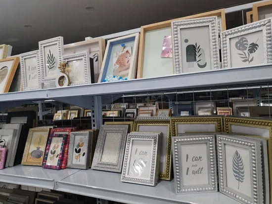 Circular Colorful Wooden Photo Frame 